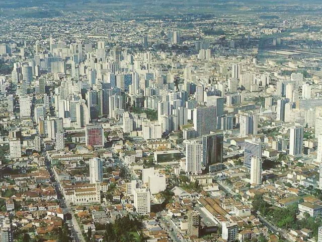 Curitiba é a segunda cidade brasileira com mais vagas de emprego no setor de logística