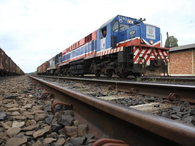 Modernização ferroviária para logística do Paraná